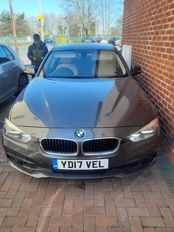 Used BMW 3 Series 2017 for sale - 74360379: Photo 1