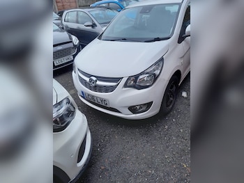 2016 (16) - 1.0 SE 5dr