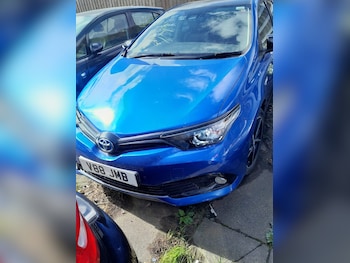 2019 - 1.8 Hybrid Design TSS 5dr CVT [Nav]