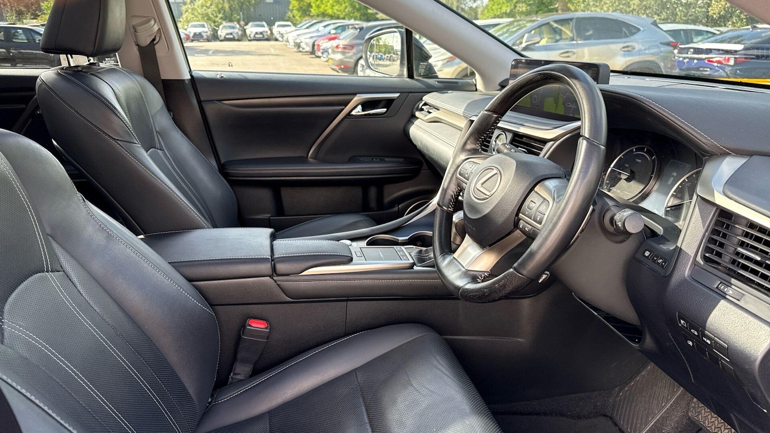 Used Lexus RX 2022 for sale - 76072097: Photo 15