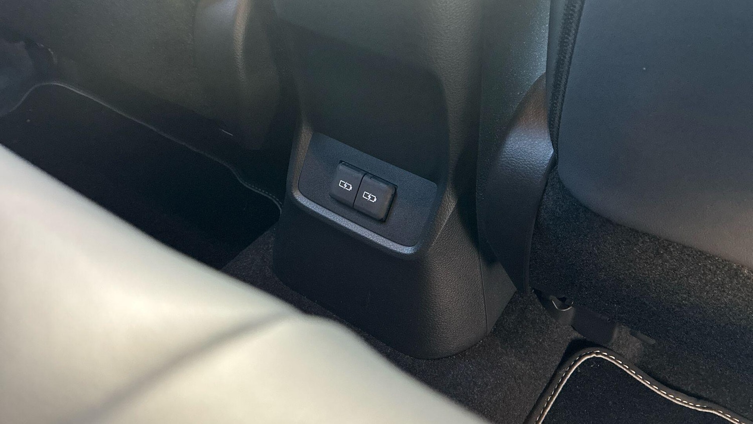 Used Lexus LBX 2025 for sale - 76613234: Photo 18