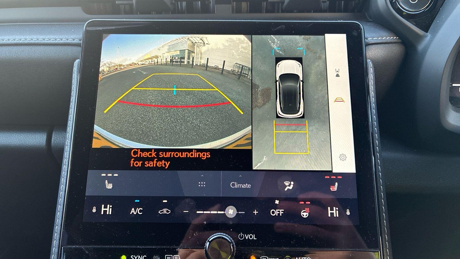 Used Lexus LBX 2025 for sale - 76613234: Photo 22