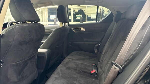 Used Lexus CT 2016 for sale - 76247051: Photo 16