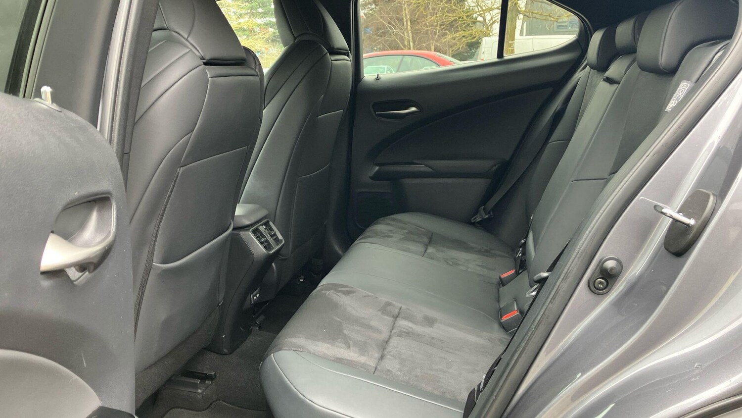 Used Lexus UX 2021 for sale - 76380481: Photo 16