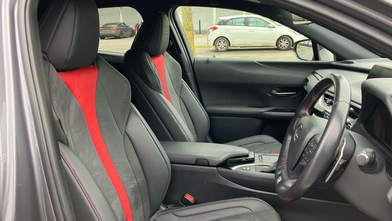 Used Lexus UX 2021 for sale - 76380481: Photo 23