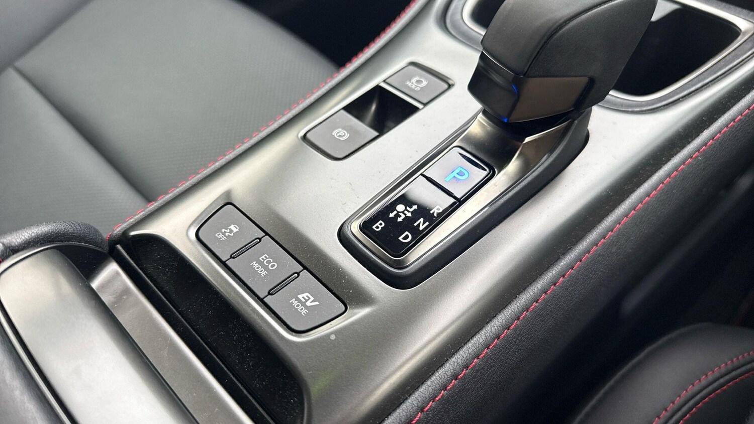 Used Lexus LBX 2025 for sale - 77214812: Photo 12