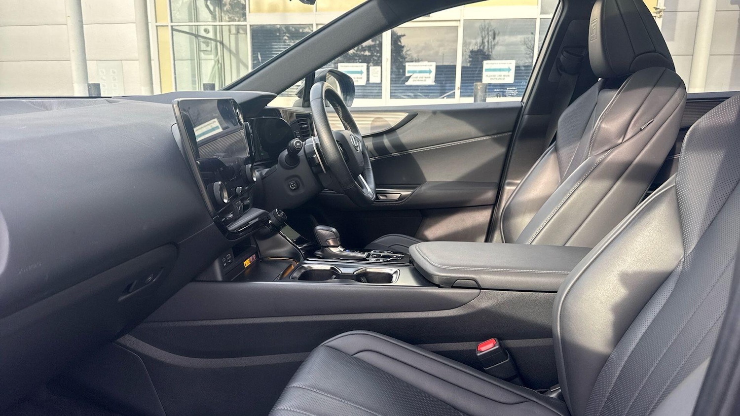 Used Lexus NX 2024 for sale - 77598244: Photo 8