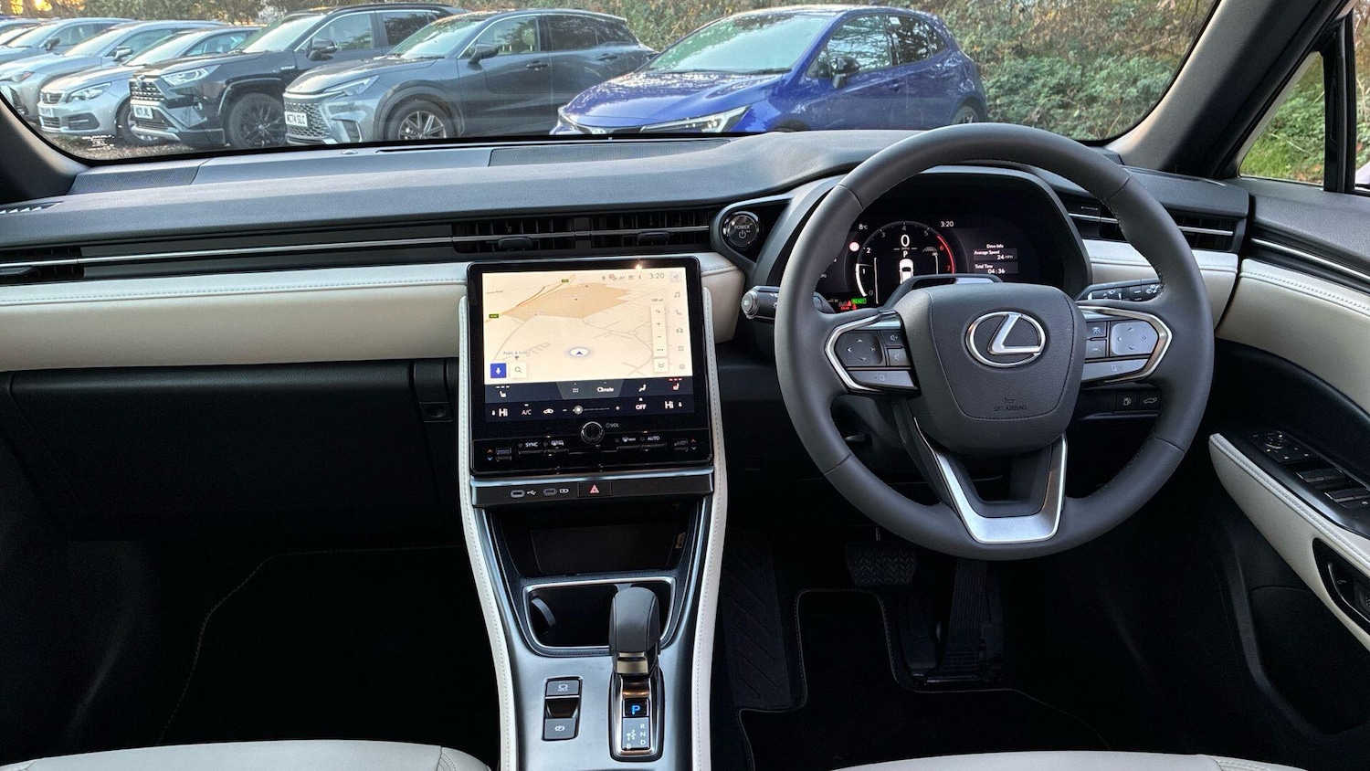 Used Lexus LBX 2025 for sale - 76612928: Photo 11