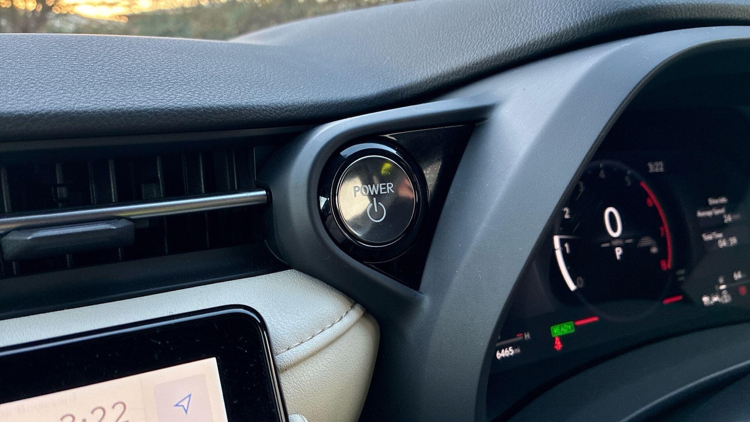 Used Lexus LBX 2025 for sale - 76612928: Photo 17