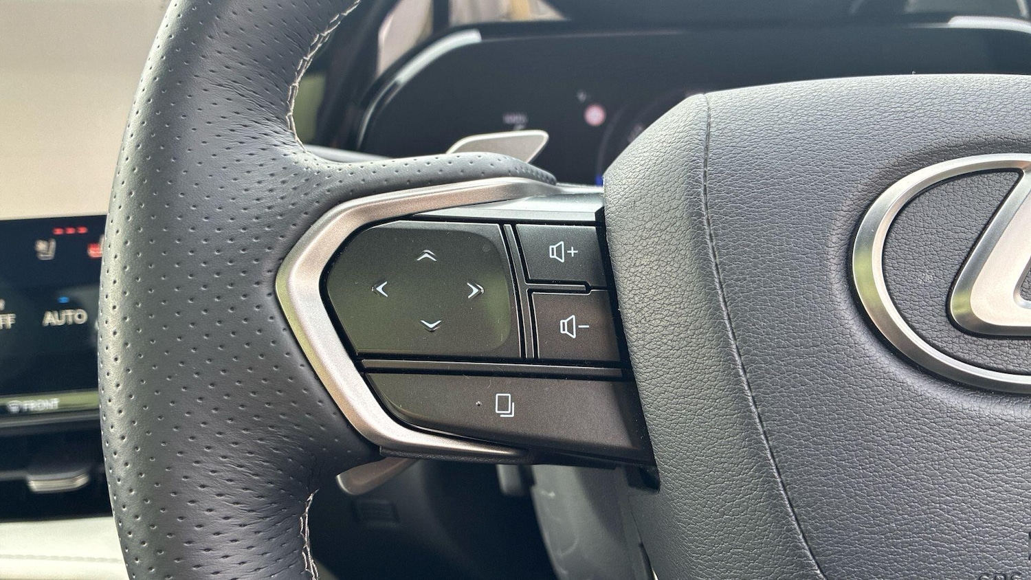 Used Lexus NX 2025 for sale - 77898581: Photo 33