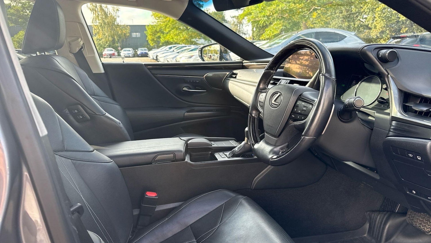 Used Lexus ES 2019 for sale - 77315048: Photo 12