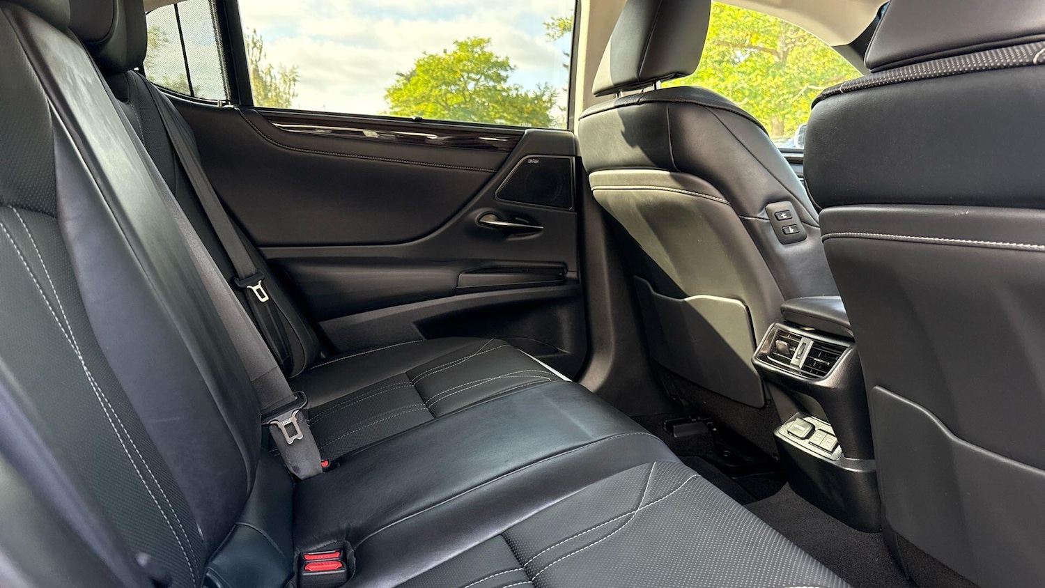 Used Lexus ES 2019 for sale - 77315048: Photo 14