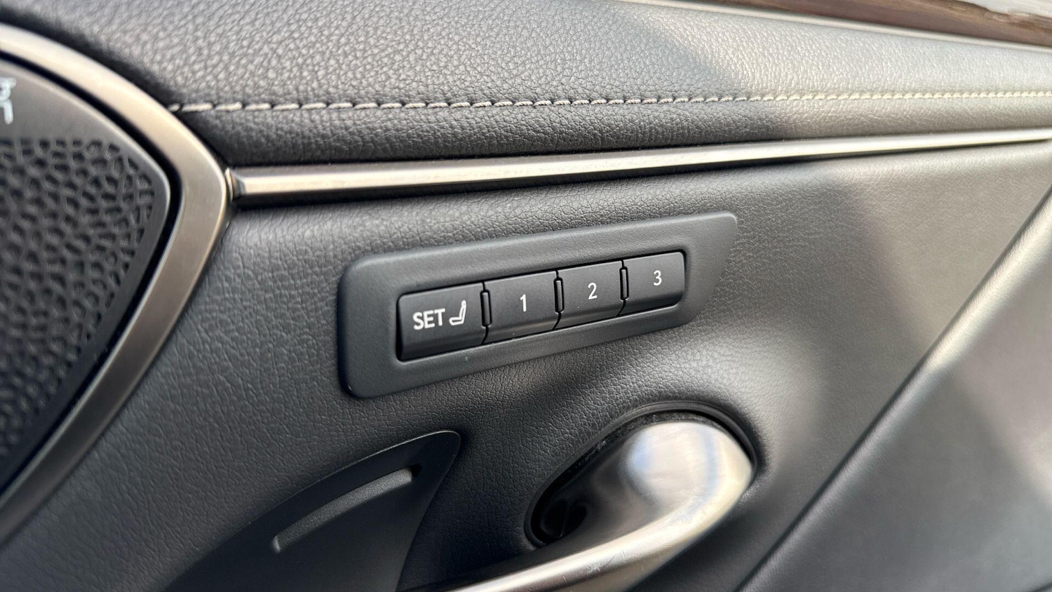 Used Lexus ES 2019 for sale - 77315048: Photo 26