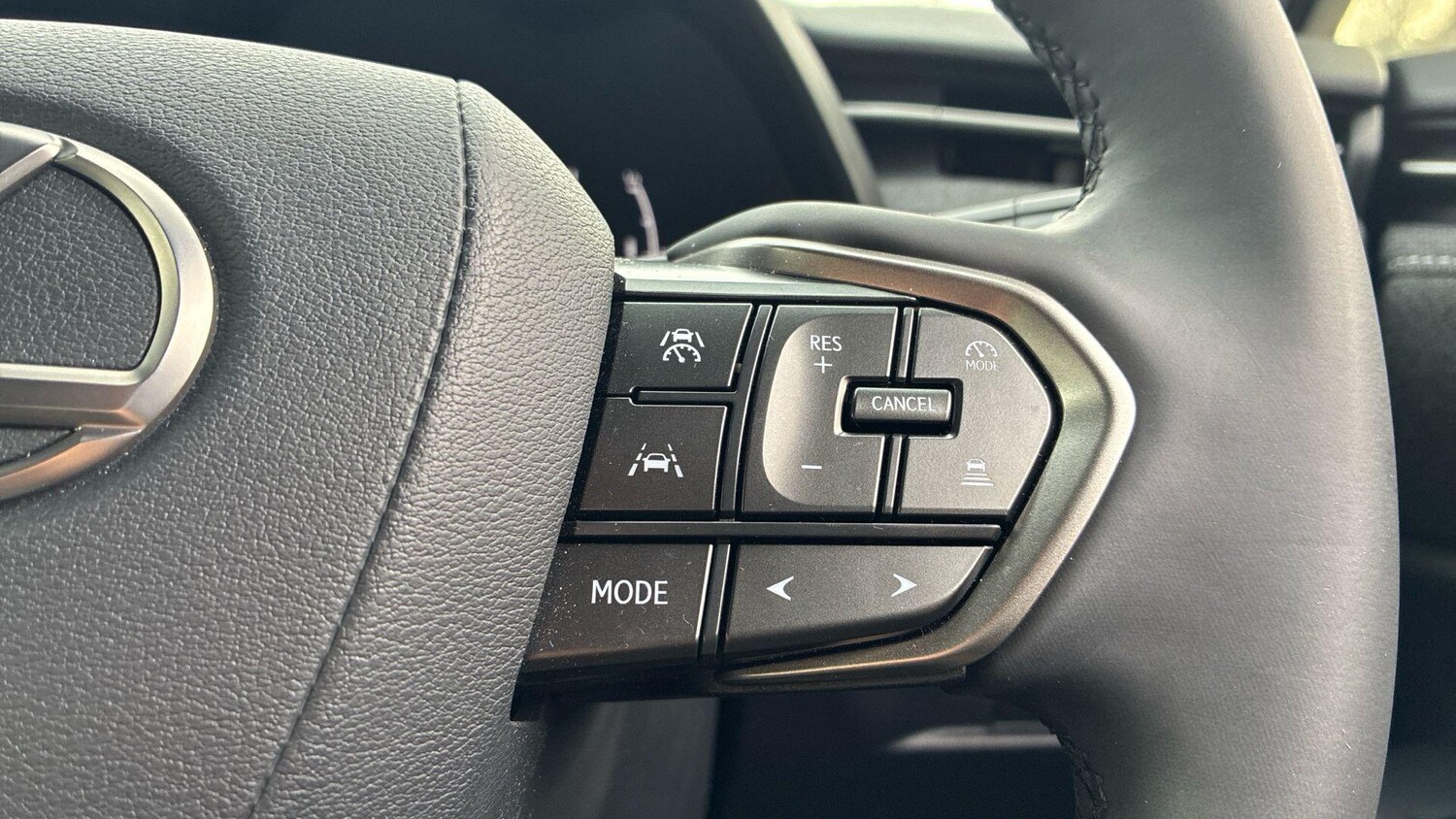 Used Lexus LBX for sale - 77598672: Photo 19