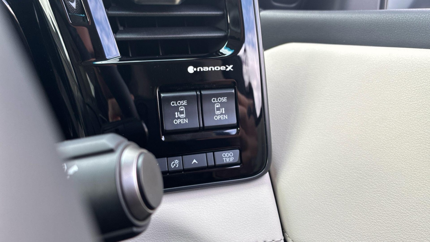 Used Lexus LM 2025 for sale - 78127814: Photo 30