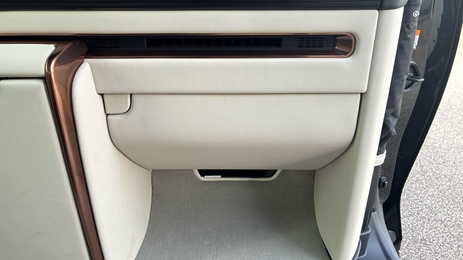 Used Lexus LM 2025 for sale - 78127814: Photo 46