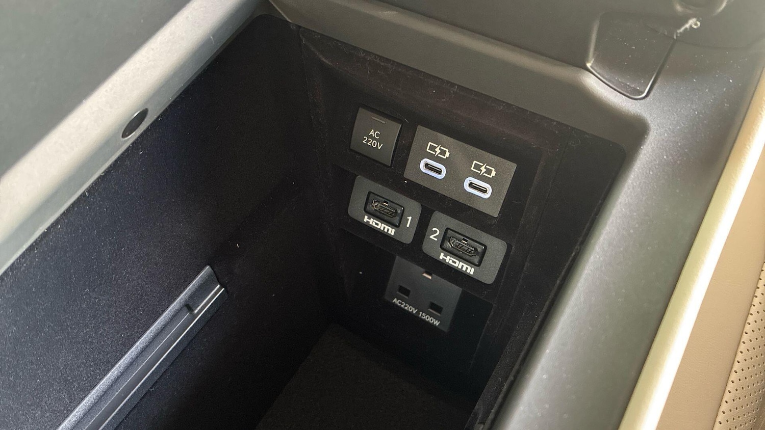 Used Lexus LM 2025 for sale - 78127814: Photo 57