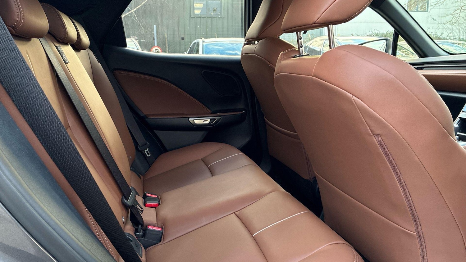 Used Lexus LBX 2024 for sale - 77238439: Photo 11