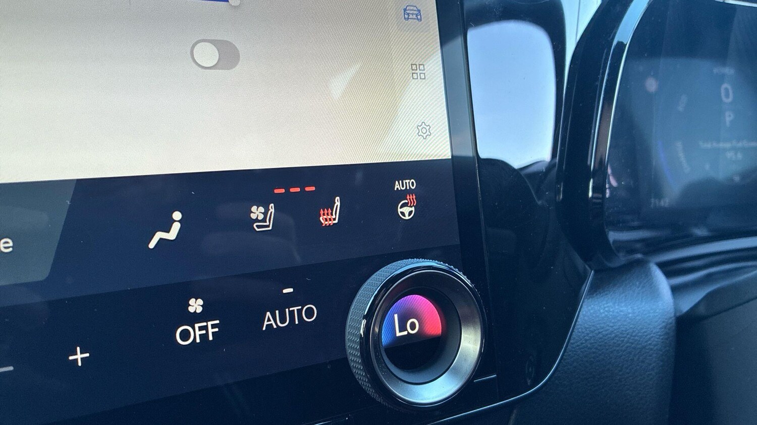 Used Lexus NX 2023 for sale - 77838862: Photo 26