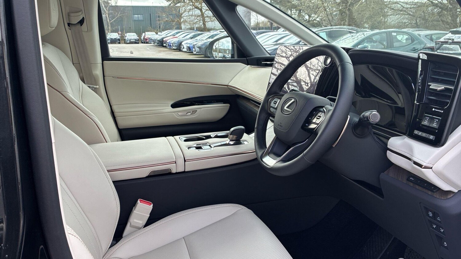 Used Lexus LM for sale - 77909641: Photo 15