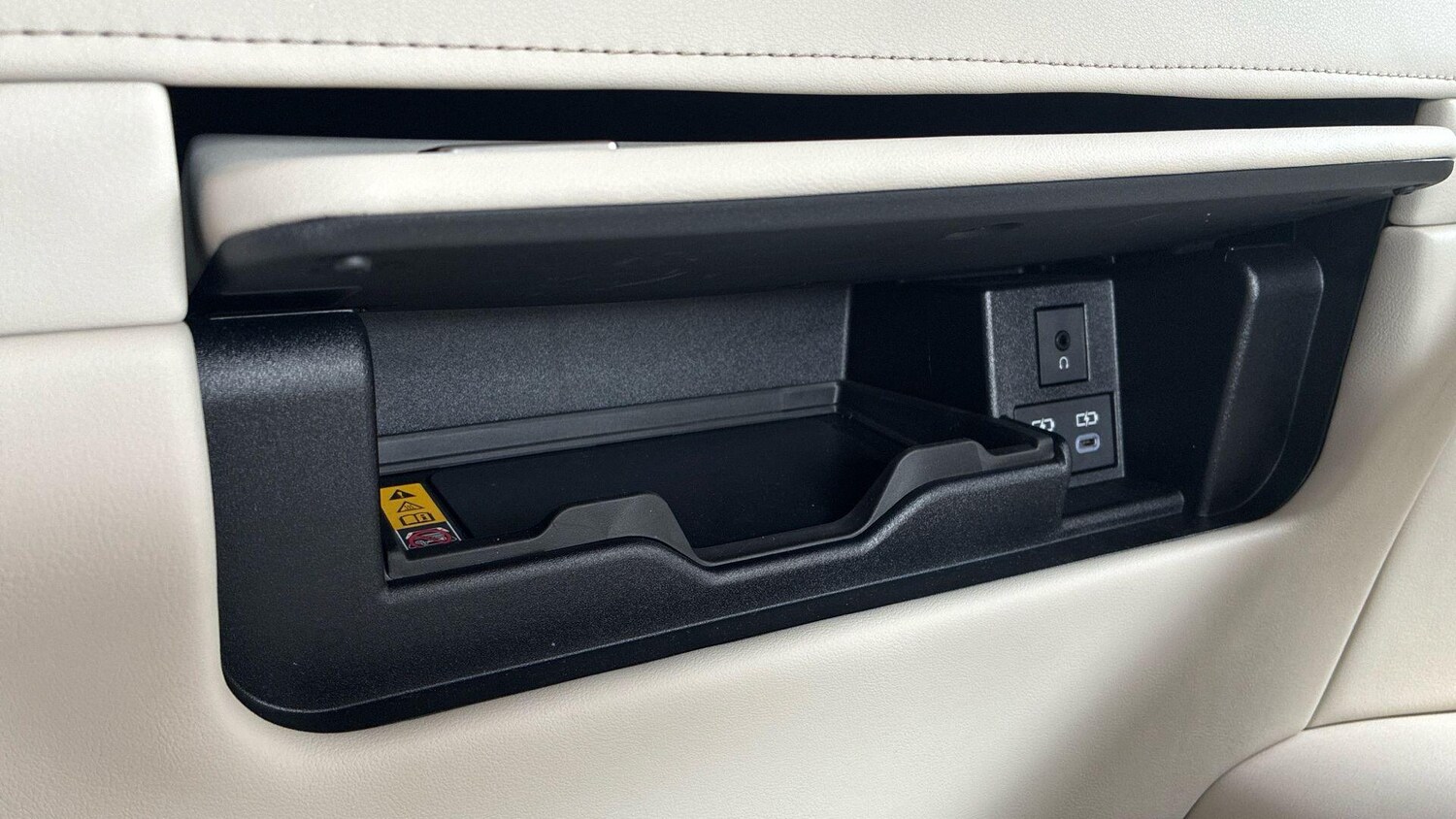 Used Lexus LM for sale - 77909641: Photo 42