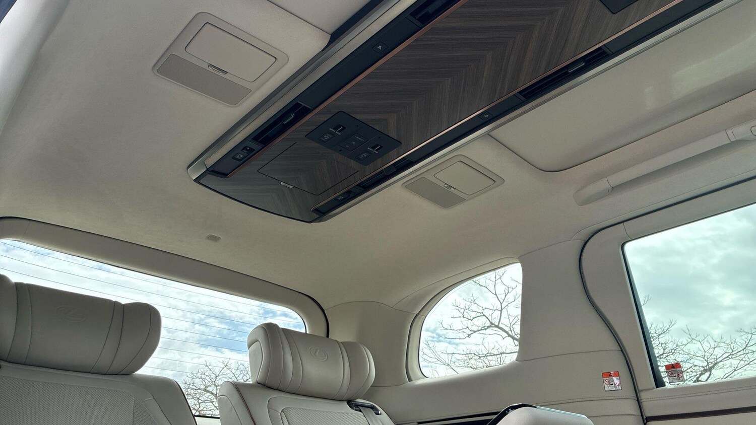 Used Lexus LM for sale - 77909641: Photo 62