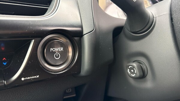 Used Lexus UX 2023 for sale - 76327283: Photo 18