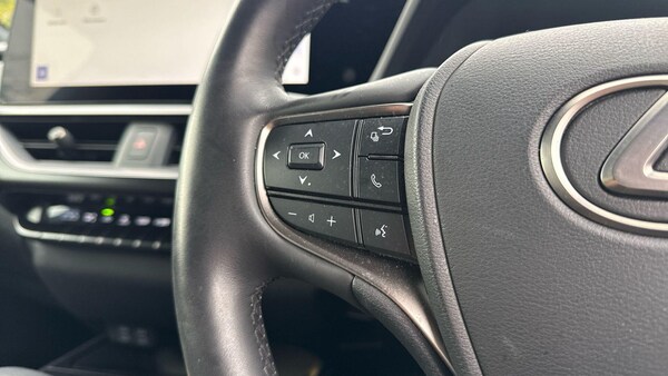 Used Lexus UX 2023 for sale - 76327283: Photo 21