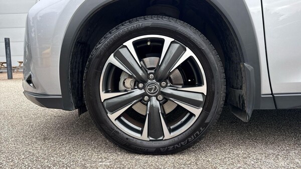 Used Lexus UX 2023 for sale - 76327283: Photo 29
