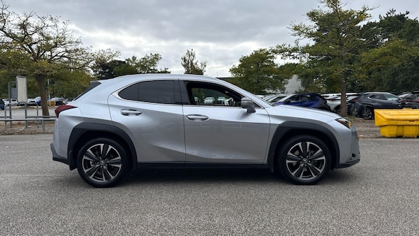 Used Lexus UX 2023 for sale - 76327283: Photo 9