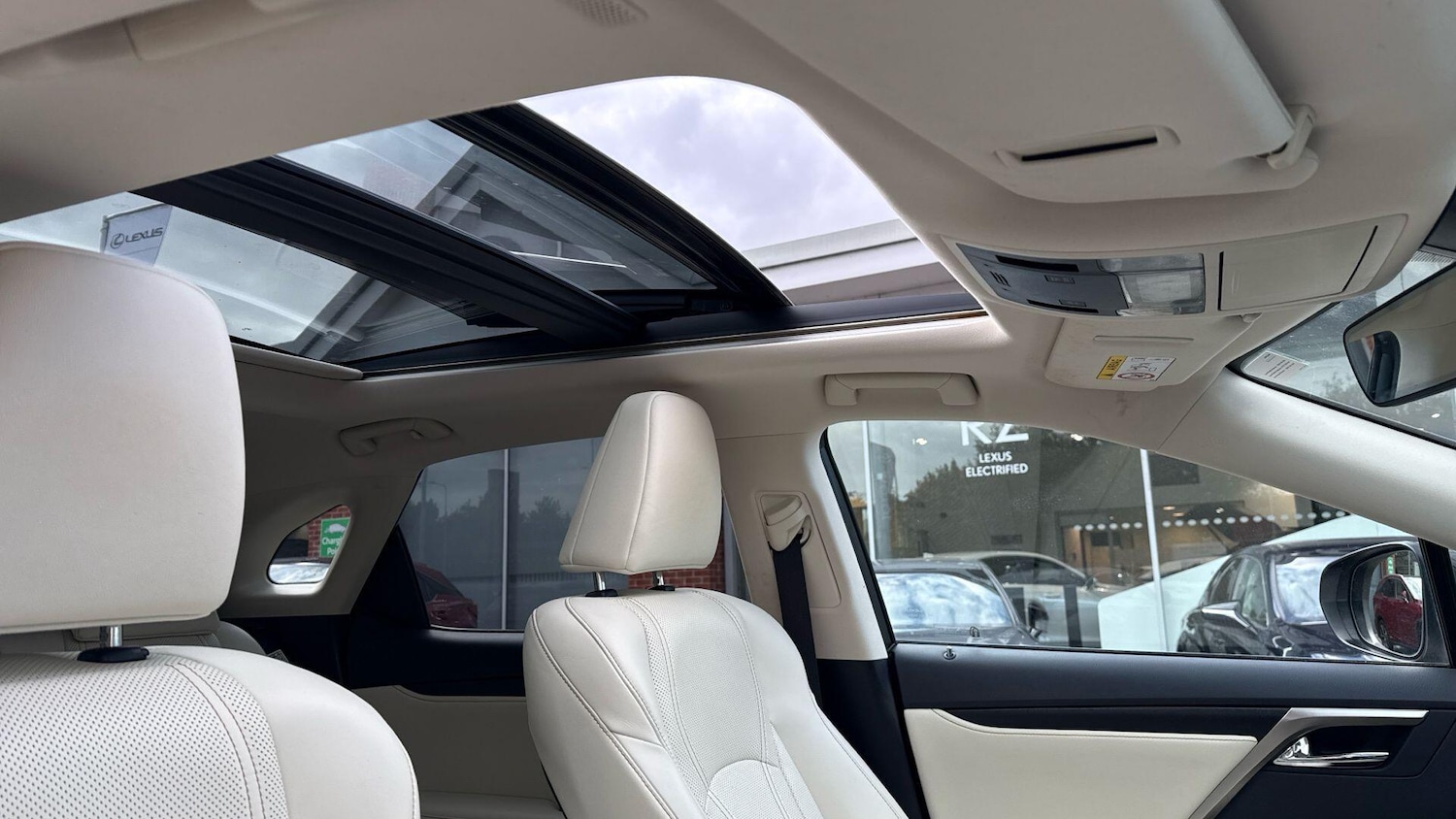 Used Lexus RX 2022 for sale - 76099214: Photo 24