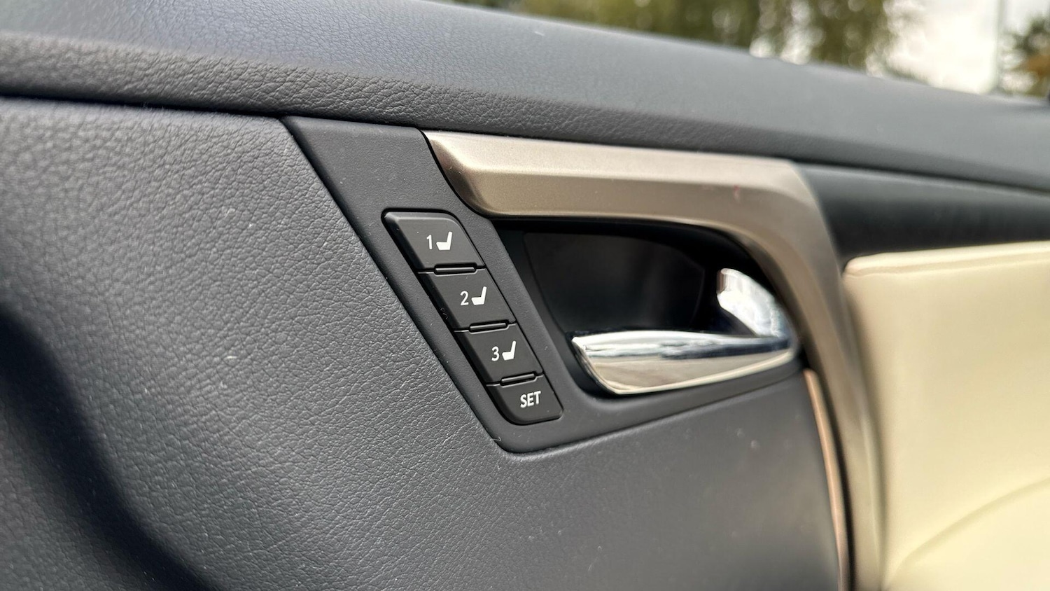 Used Lexus RX 2022 for sale - 76099214: Photo 25