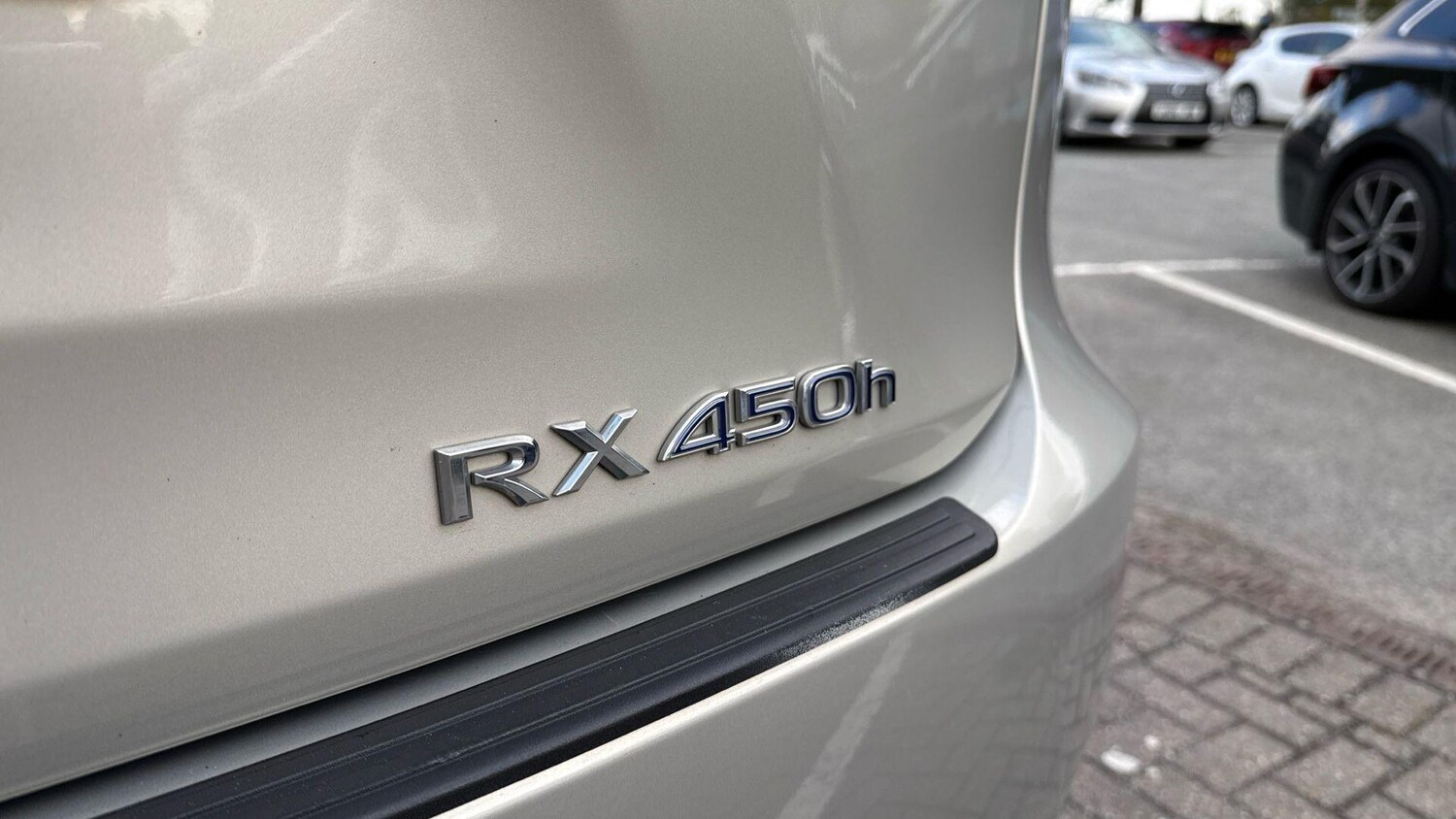 Used Lexus RX 2022 for sale - 76099214: Photo 37