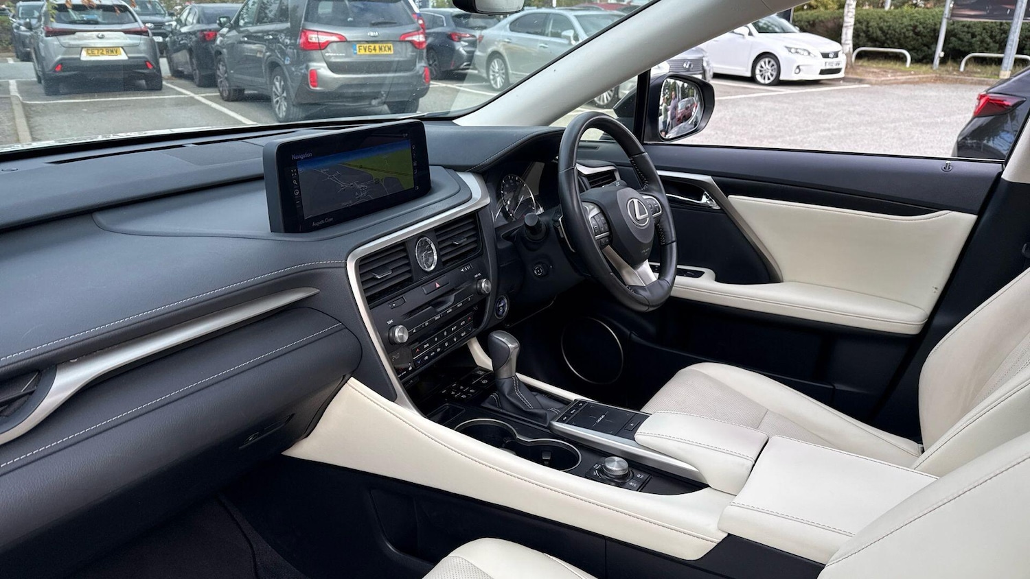 Used Lexus RX 2022 for sale - 76099214: Photo 8