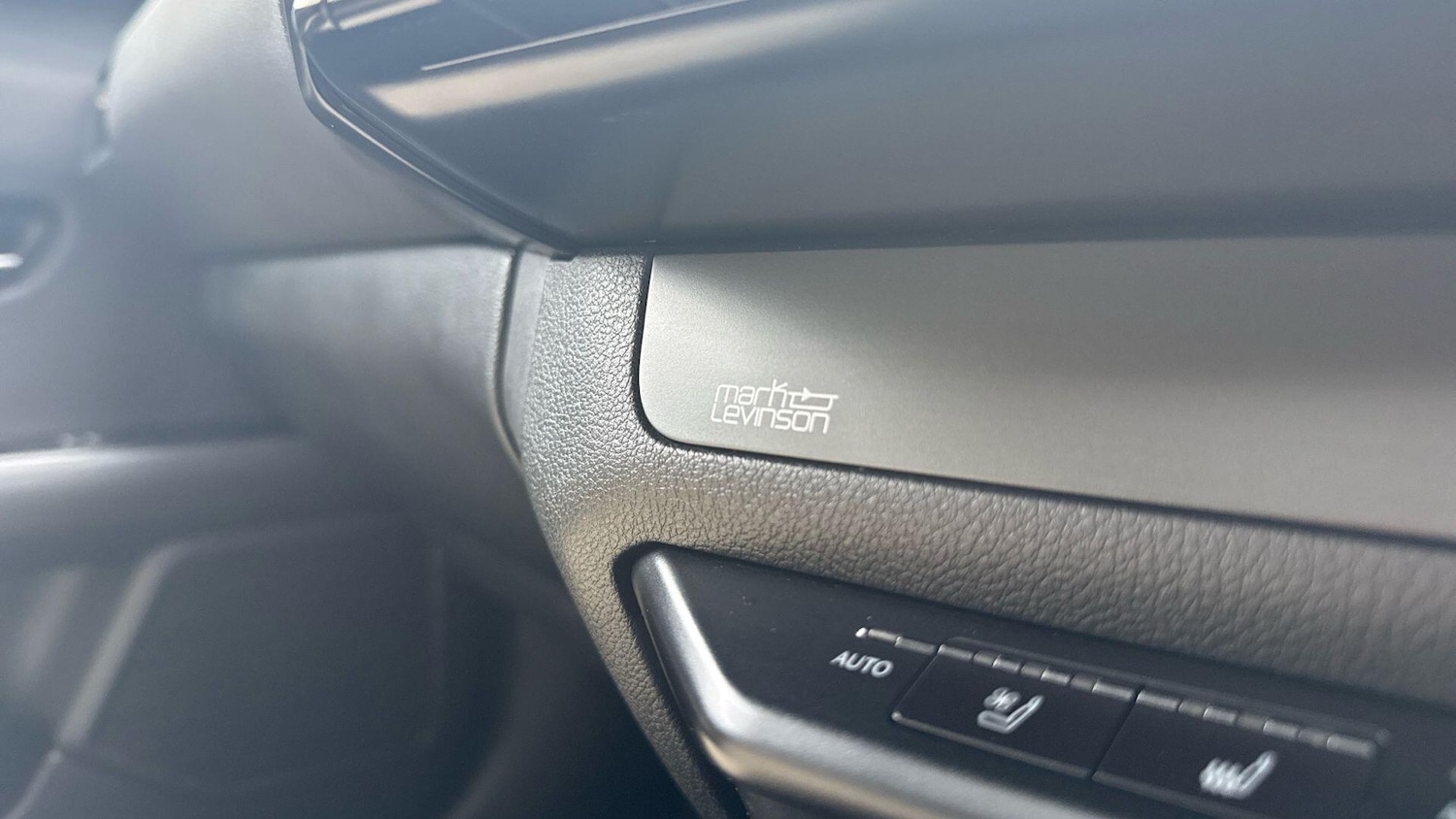 Used Lexus UX for sale - 78127991: Photo 28