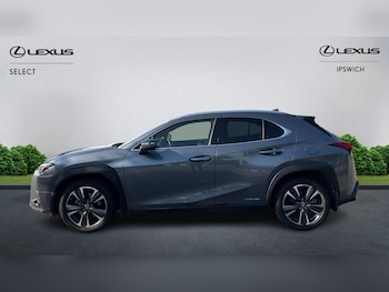 Used Lexus UX 2019 for sale - 79256221: Photo