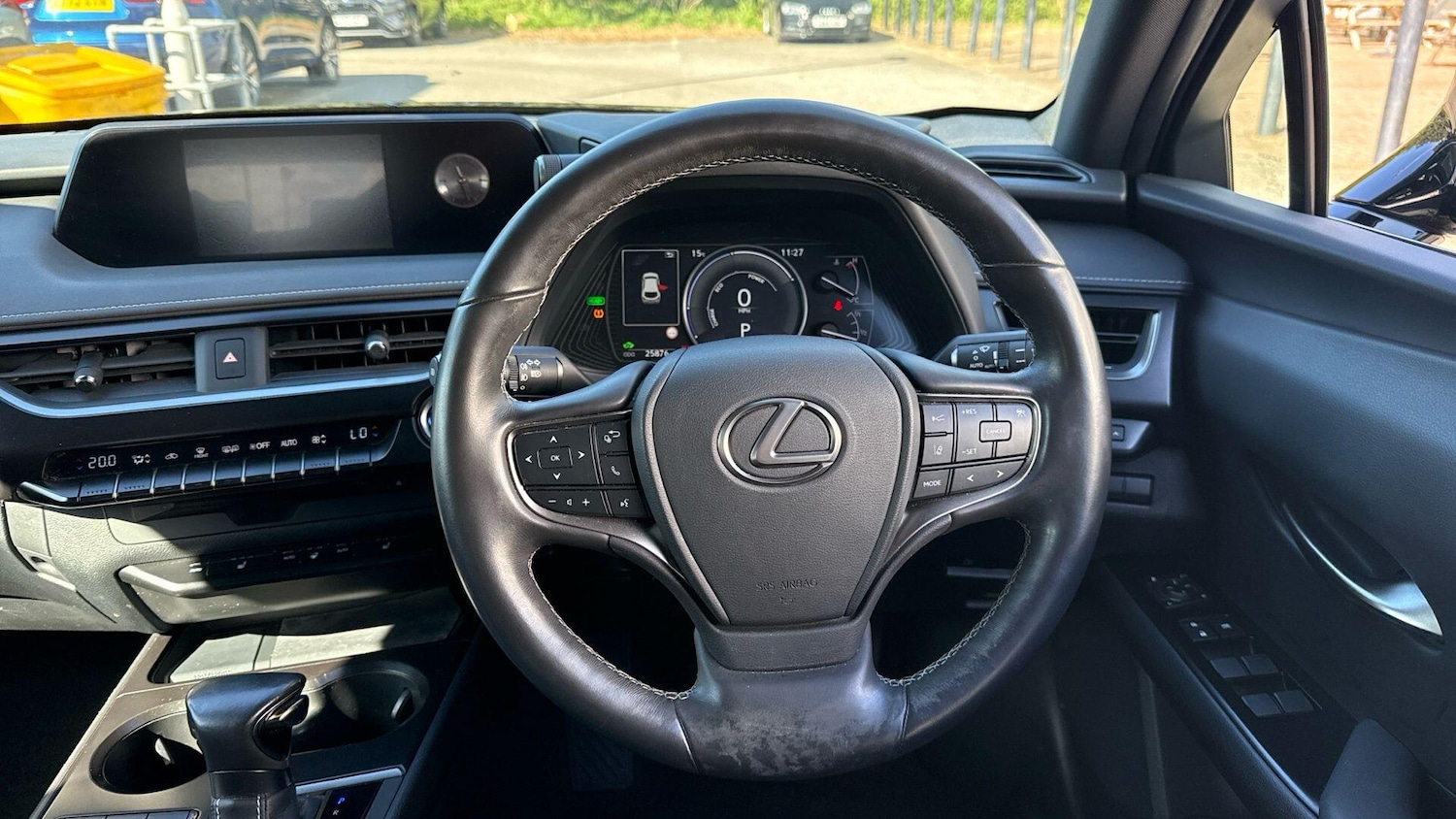 Used Lexus UX 2020 for sale - 75927619: Photo 10