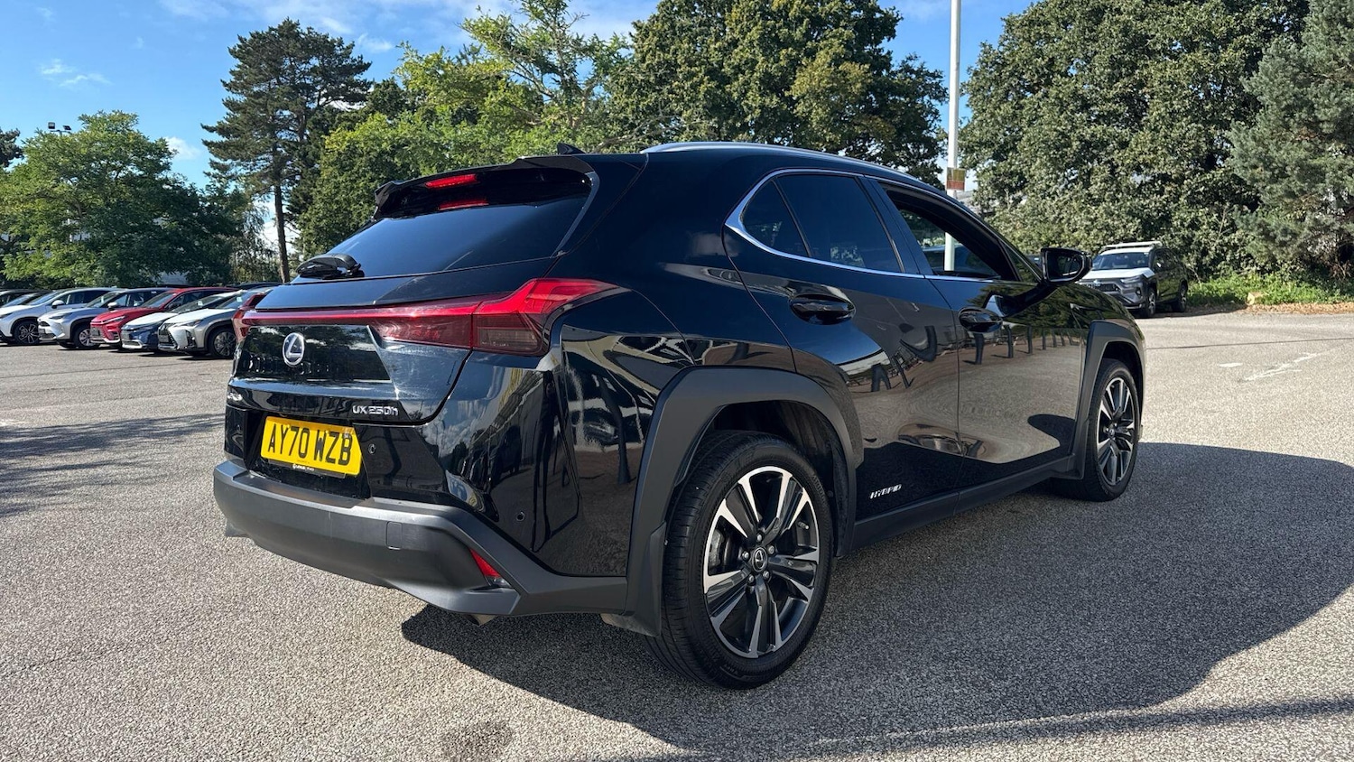 Used Lexus UX 2020 for sale - 75927619: Photo 20