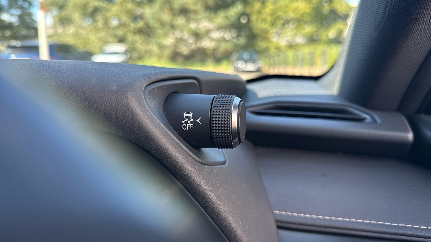 Used Lexus UX 2020 for sale - 75927619: Photo 35