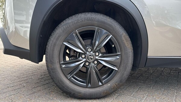 Used Lexus UX 2022 for sale - 76071543: Photo 21