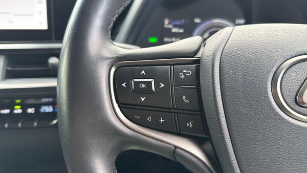 Used Lexus UX 2022 for sale - 76071543: Photo 29