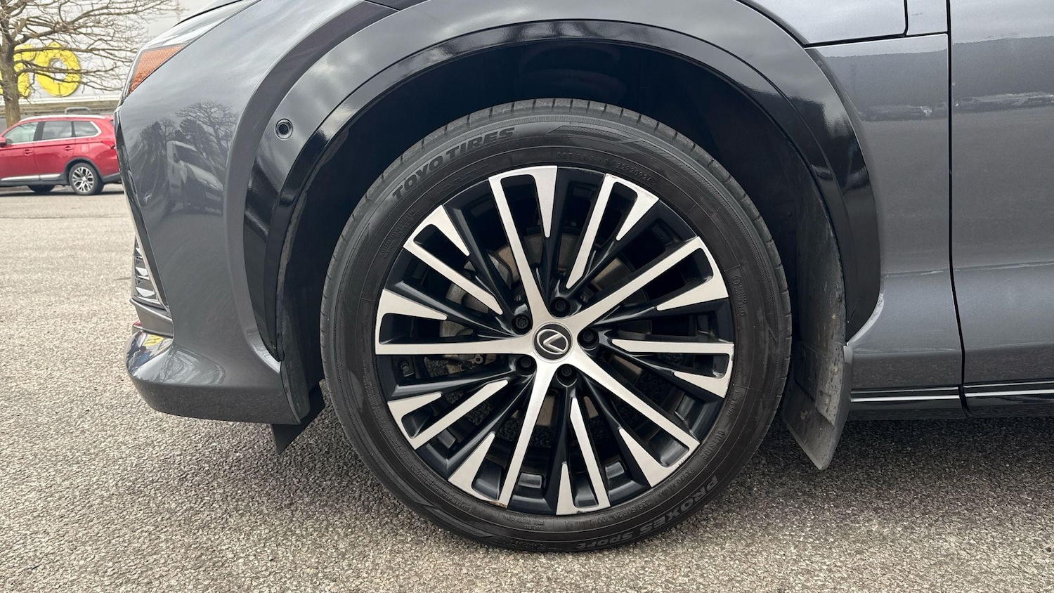 Used Lexus RZ 2023 for sale - 77376282: Photo 32