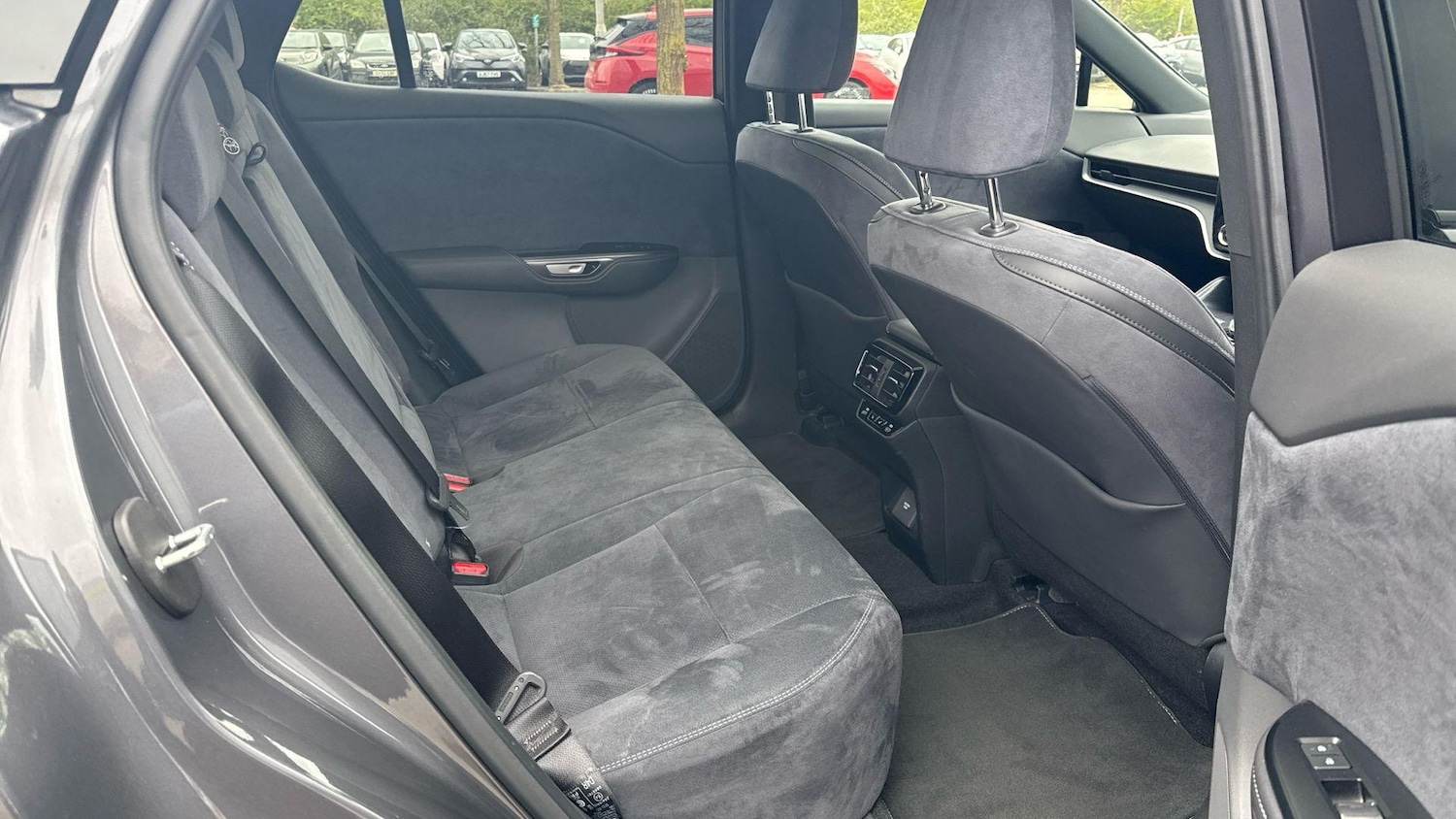 Used Lexus RZ 2023 for sale - 77376282: Photo 9