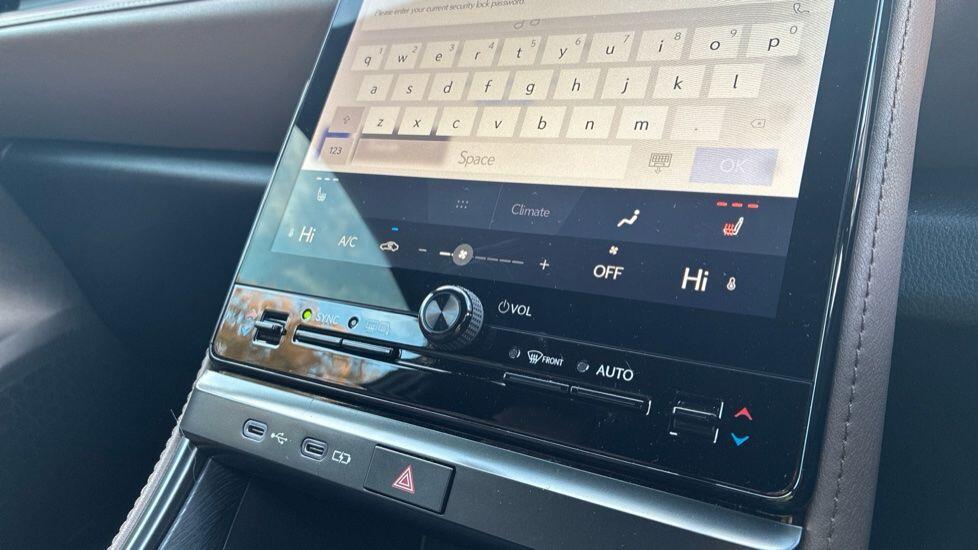 Used Lexus LBX 2024 for sale - 77314882: Photo 23