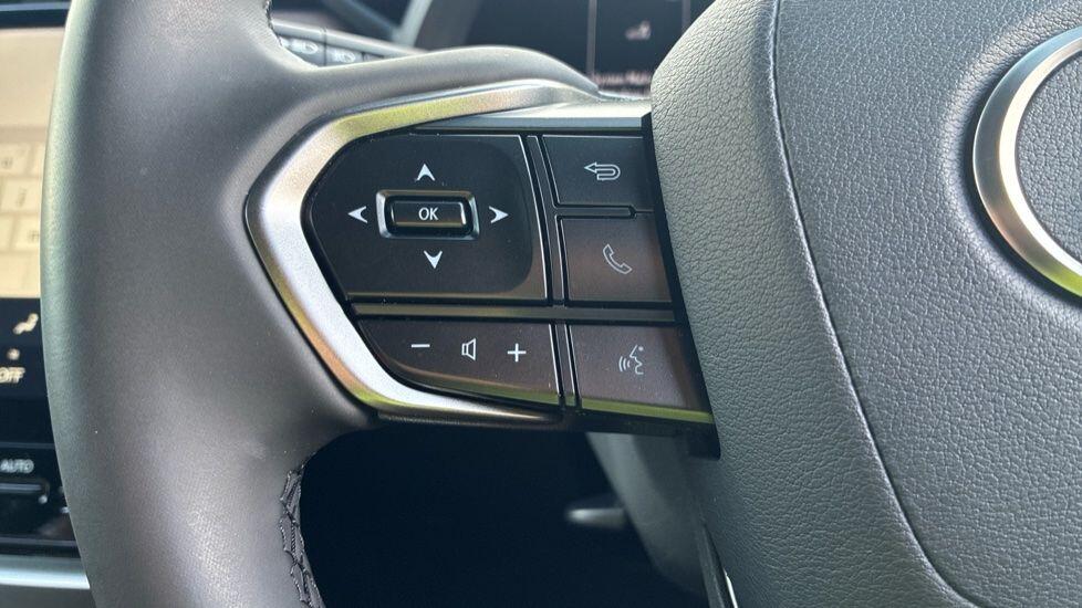 Used Lexus LBX 2024 for sale - 77314882: Photo 28