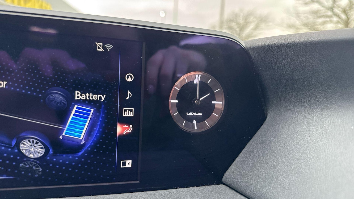 Used Lexus UX 2019 for sale - 77314905: Photo 32