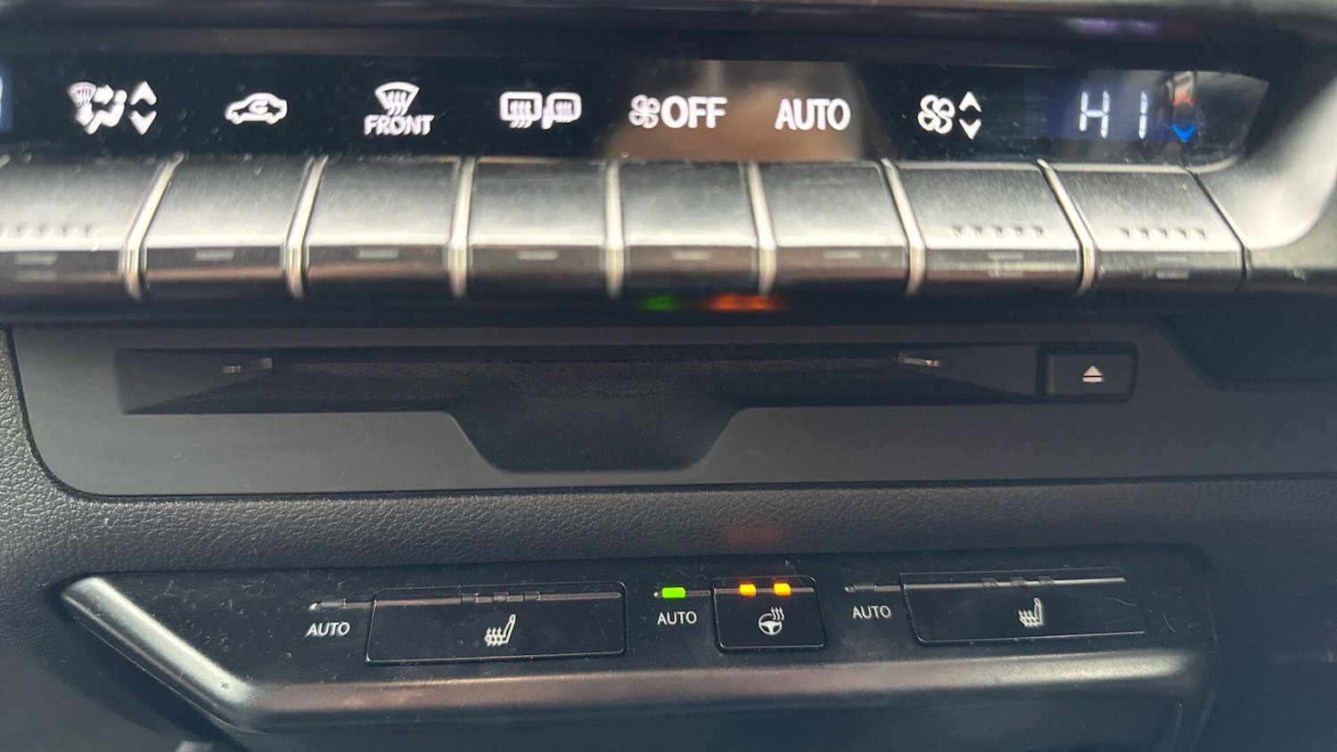 Used Lexus UX 2019 for sale - 77314905: Photo 34