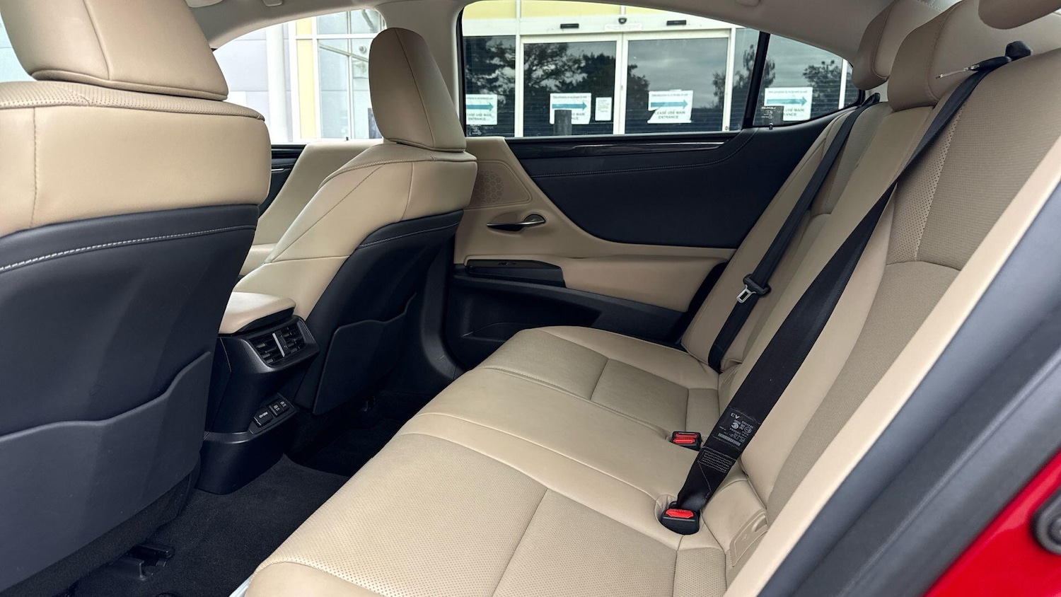 Used Lexus ES 2021 for sale - 76619603: Photo 16