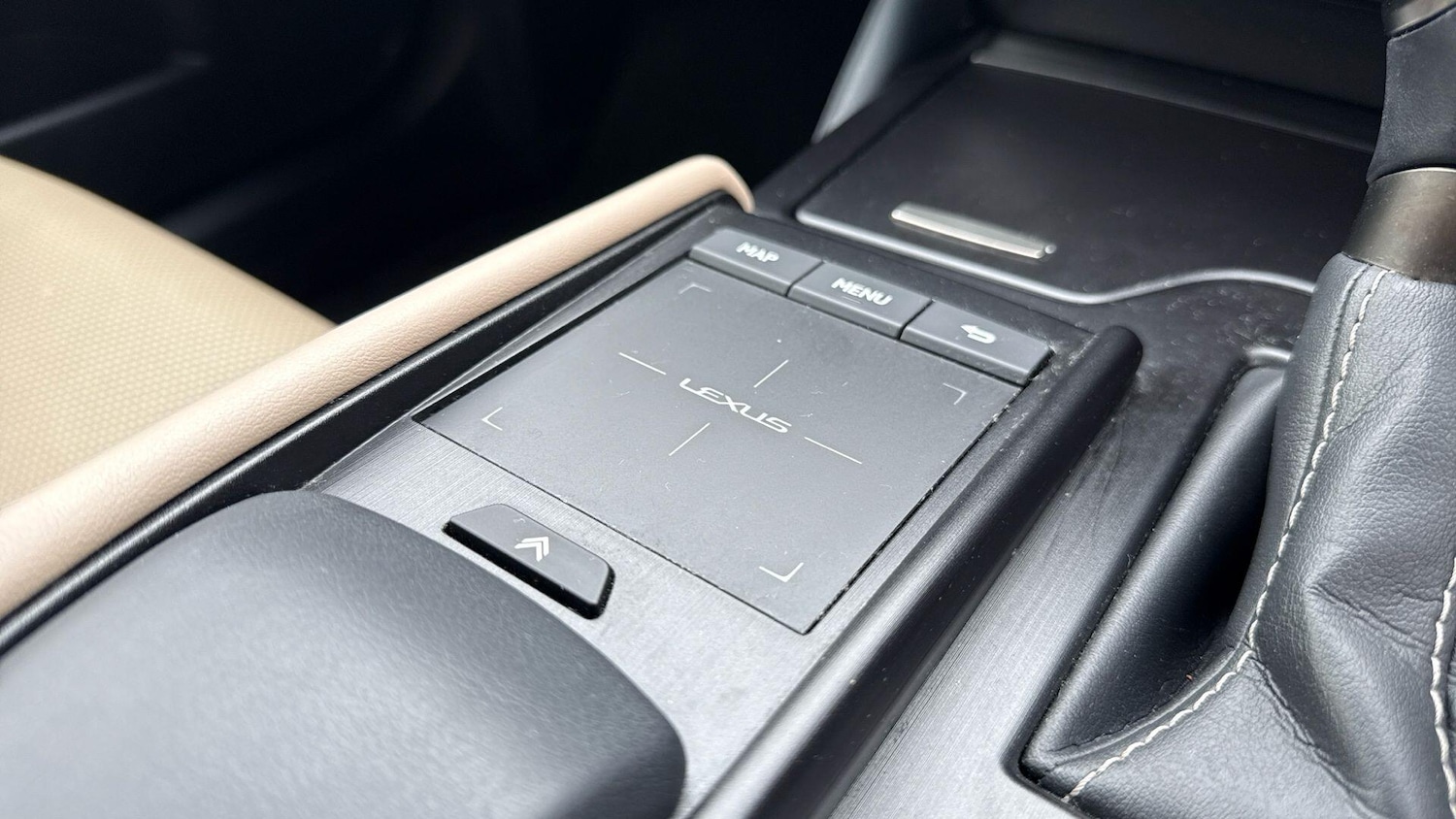 Used Lexus ES 2021 for sale - 76619603: Photo 29