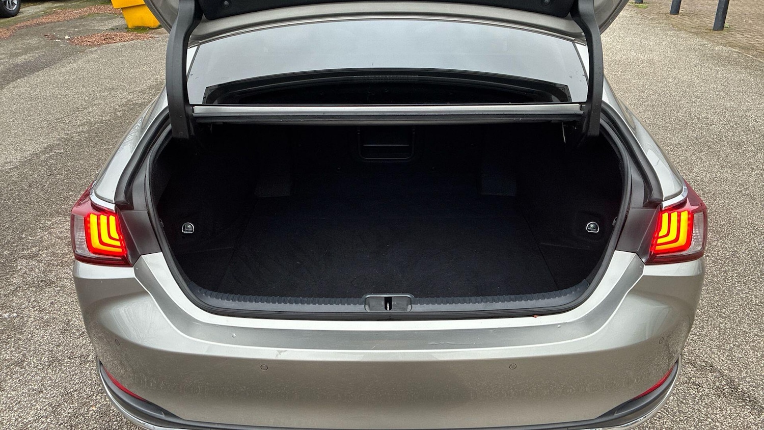 Used Lexus ES 2022 for sale - 77081496: Photo 17